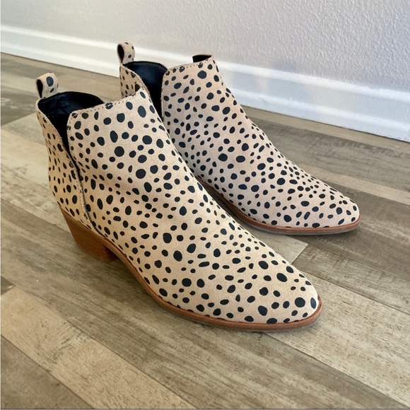 DOLCE VITA Booties leather upper Full Calf hair Genuine suede Easy Slip โฆ - Picture 5 of 11